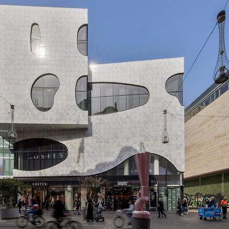 Cove Centrum Хага Екстериор снимка